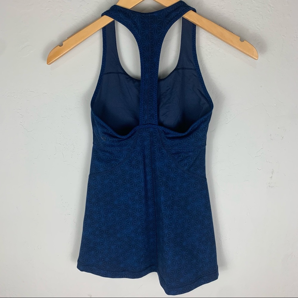 Lululemon Power Up Tank II in Sashiko Star Inkwell Rugged Blue Size 4 - Picture 4 of 10